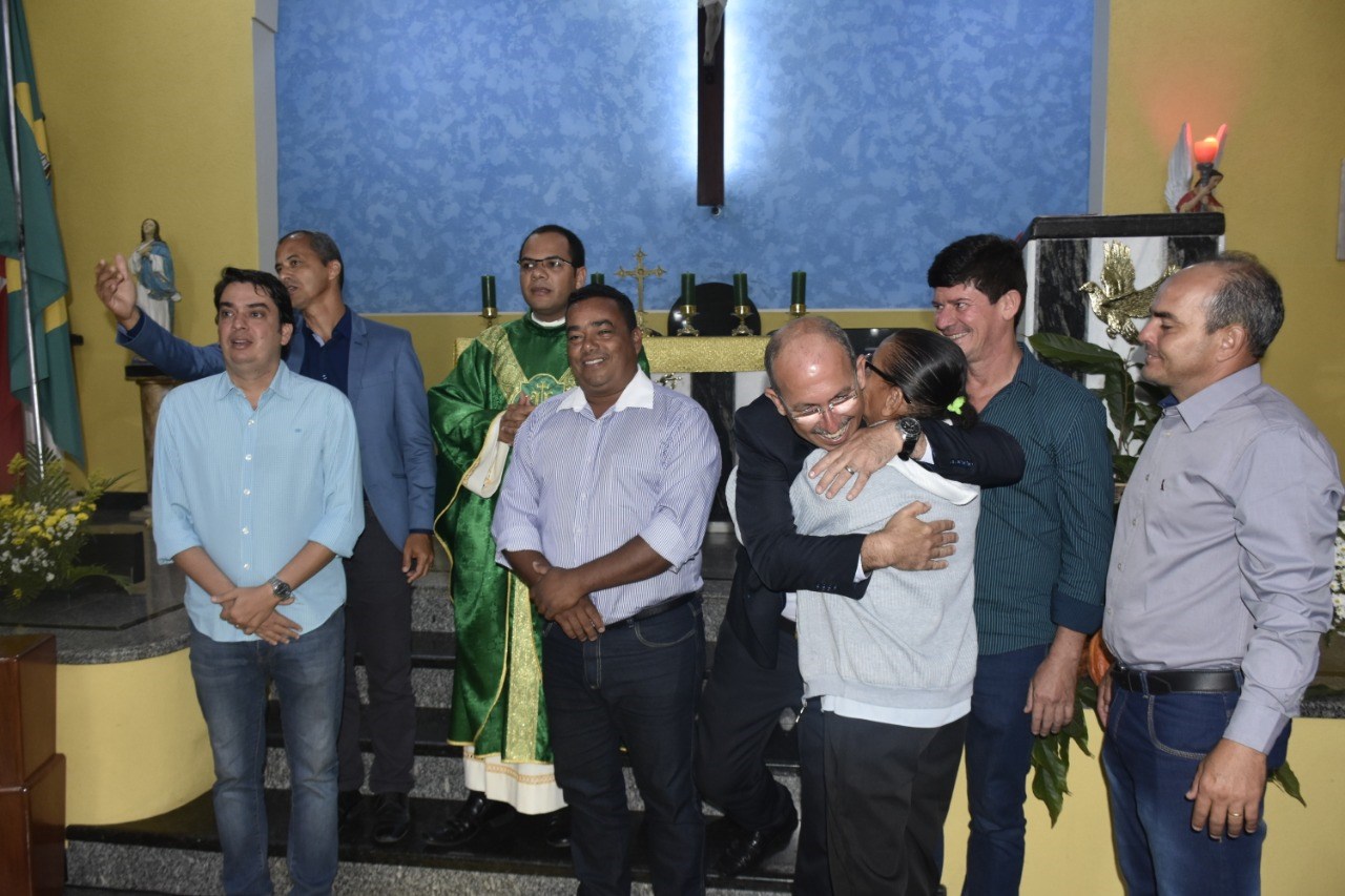 Camacã: Parte 1: 58º aniversário de Camacã:  Missa Solene em Homenagem ao Aniversário da Cidade 
